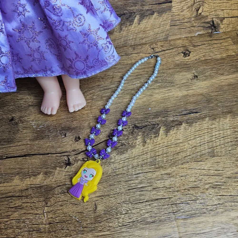 Disney Princess My Friends Rapunzel Doll  White Purple Necklace